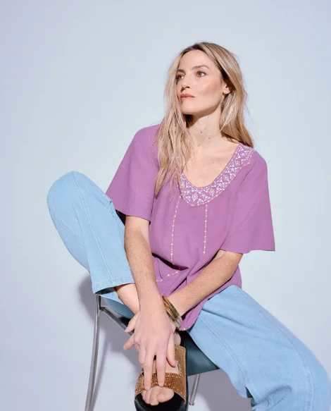Blusa bordada