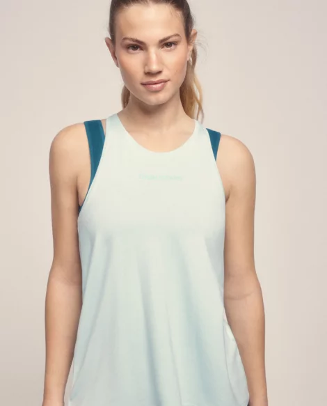 Camiseta fluida modal azul claro