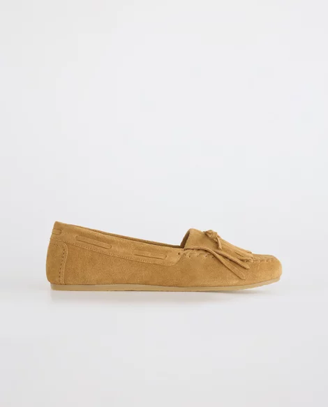 Mocasín flecos serraje